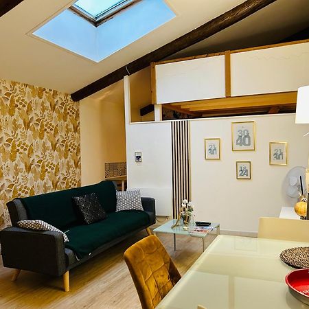 אביניון Le Saint-Lazare Appartement Au Calme Intra Muros מראה חיצוני תמונה